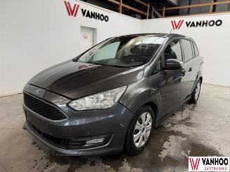 Damaged car Ford C-Max  2018/2