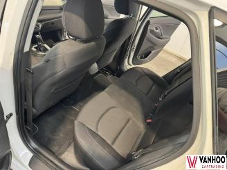 Hyundai I-30  picture 11
