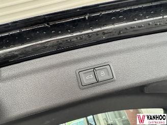 Audi Q3  picture 11