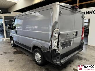 Peugeot Boxer  picture 1
