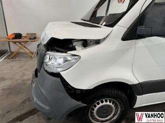 Mercedes Sprinter  picture 2