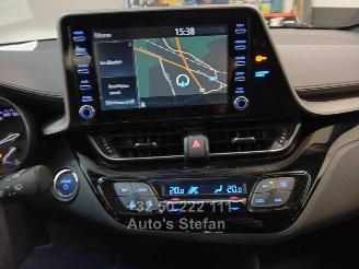 Toyota C-HR  picture 8