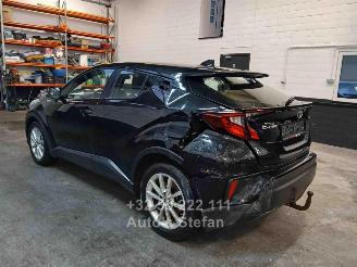 Toyota C-HR  picture 4