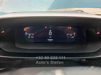 Peugeot 408  picture 13