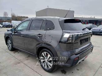 Suzuki SX4 S-CROSS picture 4