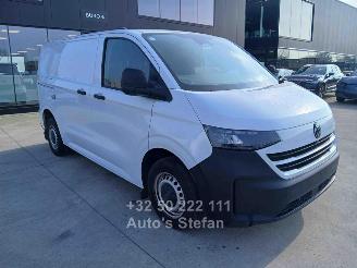 damaged passenger cars Volkswagen Transporter TRANSPORTER 2025/11