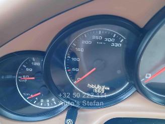 Porsche Panamera 4S picture 31