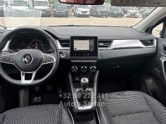 Renault Captur TECHNO picture 7