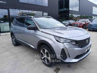 uszkodzony samochody osobowe Peugeot 5008 ALLURE 2023/6