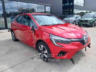 Unfallwagen Renault Clio V 2021/10