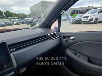 Renault Clio V picture 18