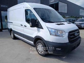 Voiture accidenté Ford Transit TREND 2023/9