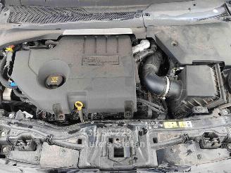 Land Rover Discovery SPORT S picture 16