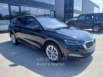 Schadeauto Skoda Octavia STYLE 2024/3
