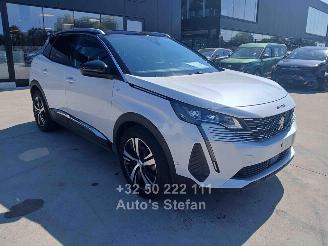 Coche accidentado Peugeot 3008 GT LINE 2023/10