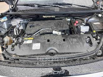 Peugeot 3008  picture 24