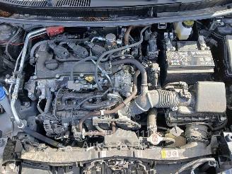 Toyota Yaris CROSS picture 21