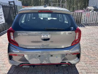 damaged passenger cars Kia Picanto 1,0 MPI  GT-LINE  KLIMA 2022/5