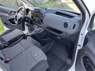 Citroën Berlingo BENZINE KLIMA - LKW picture 11