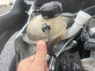 Peugeot 208 BENZINE - AUTOMATIC picture 12