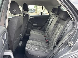 Volkswagen T-Roc  picture 15