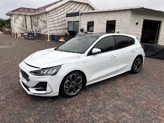 Ford Focus  picture 4