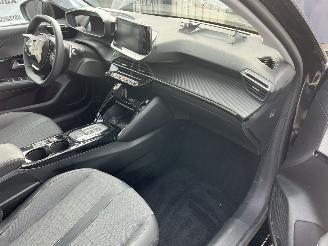 Peugeot 208 BENZINE - AUTOMATIC picture 11