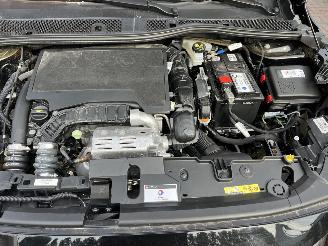 Peugeot 208 BENZINE - AUTOMATIC picture 9