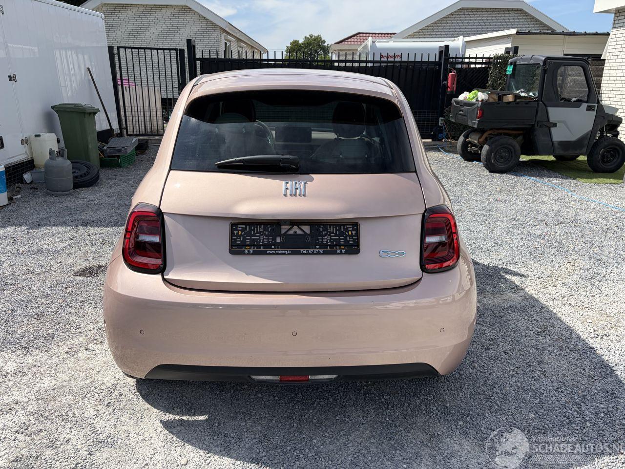 Fiat 500E 500 e 3+1 La Prima