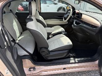 Fiat 500E 500 e 3+1 La Prima picture 17