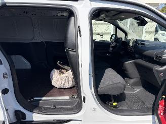 Opel Combo AUTOMATIC -- 131,PS - KLIMATRONIK picture 14