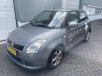 Damaged car Suzuki Swift 1.3 GLS AIRCO 2006/1