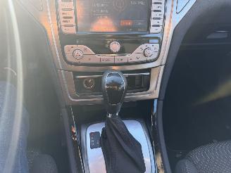 Ford Mondeo 2.0 SCTi Limited Automaat picture 14