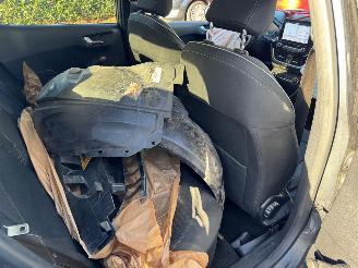 Ford Fiesta 1.5 TDCi Titanium picture 20