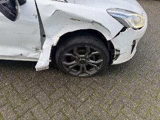 Ford Fiesta 1.0 EcoBoost Titanium picture 3