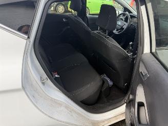 Ford Fiesta 1.0 EcoBoost Titanium picture 13