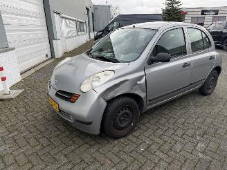 uszkodzony samochody osobowe Nissan Micra 1.2 Visia 2003/5