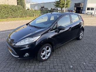 Vaurioauto  passenger cars Ford Fiesta 1.4 Titanium LPG/BENZINE 2011/1