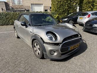 Mini  1.5 Cooper Chili Cabrio picture 2