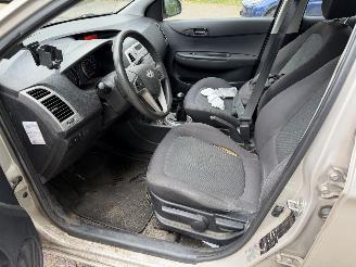 Hyundai I-20 1.2i DynamicVersion picture 7
