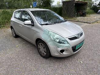škoda osobní automobily Hyundai I-20 1.2i DynamicVersion 2010/3