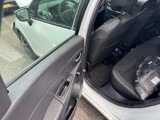 Renault Clio 1.5 dCi Ecoleader Zen picture 11