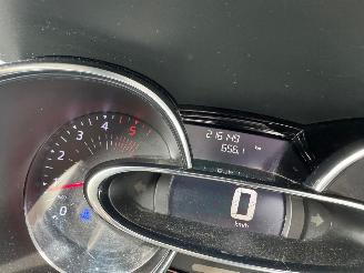 Voiture accidenté Renault Clio 1.5 dCi Ecoleader Zen 2016/12
