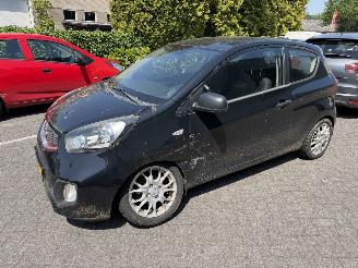 krockskadad bil auto Kia Picanto 1.2 CVVT Comfort Pack 2011/10