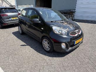 Kia Picanto 1.2 CVVT Comfort Pack picture 2