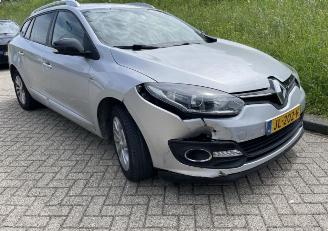 Damaged car Renault Mégane 1.2 TCe Limited 2016/4
