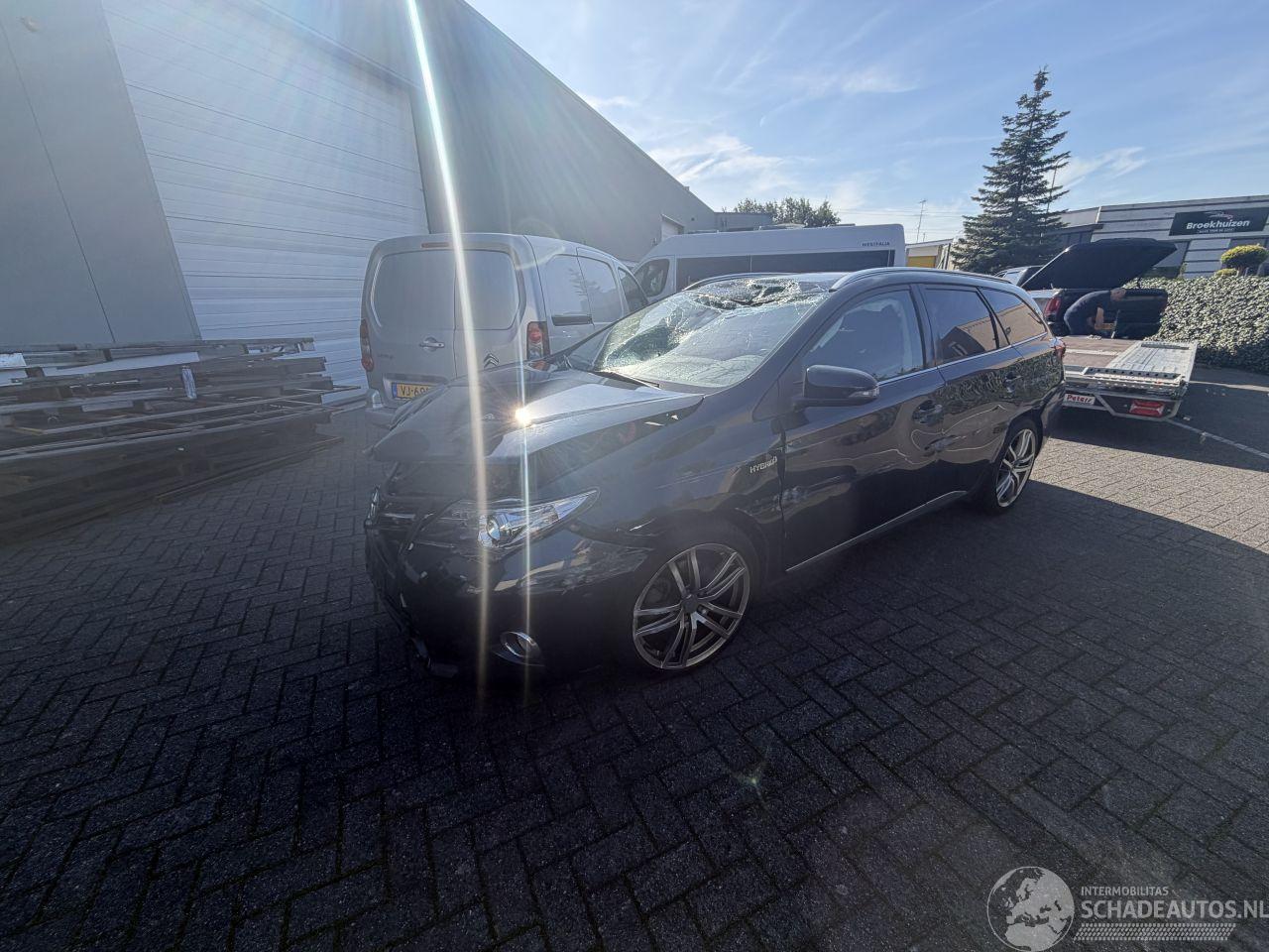 Toyota Auris Touring Sports 1.8 hybrid