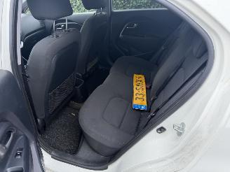Kia Rio 1.2 CVVT Plus Pack picture 9