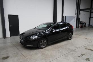 Auto incidentate Volvo V-40 BREAK 2017/3