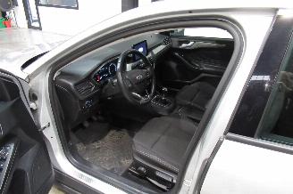 Ford Focus TITANIUM picture 14